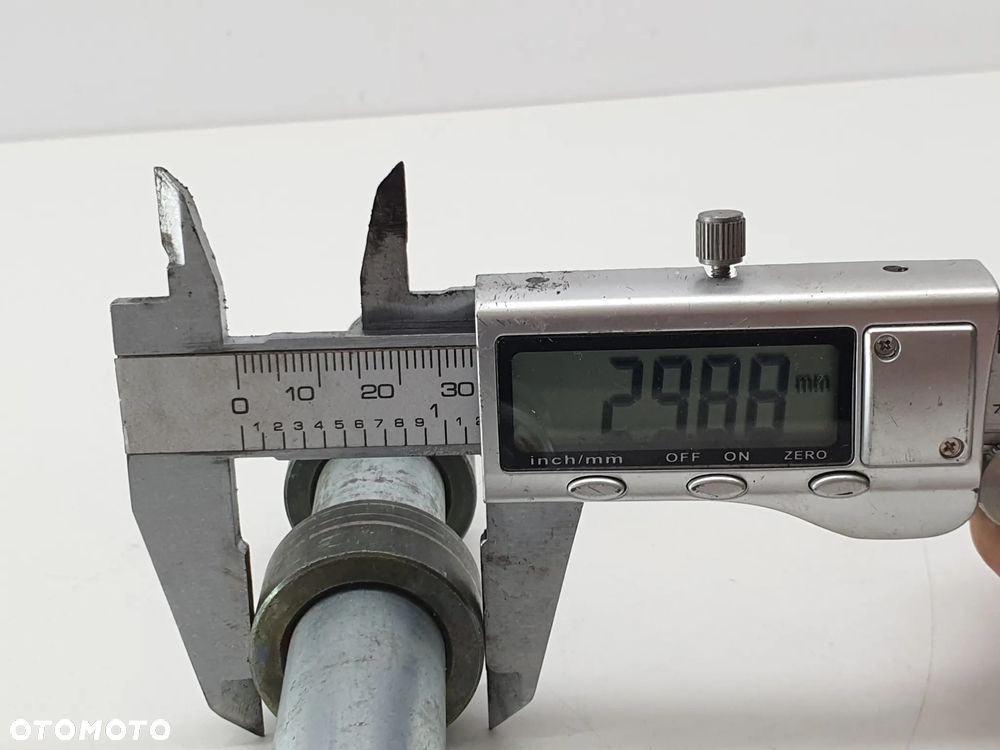 KAWASAKI ER-6F 650 05-08 OŚKA OŚ PRZÓD - 12