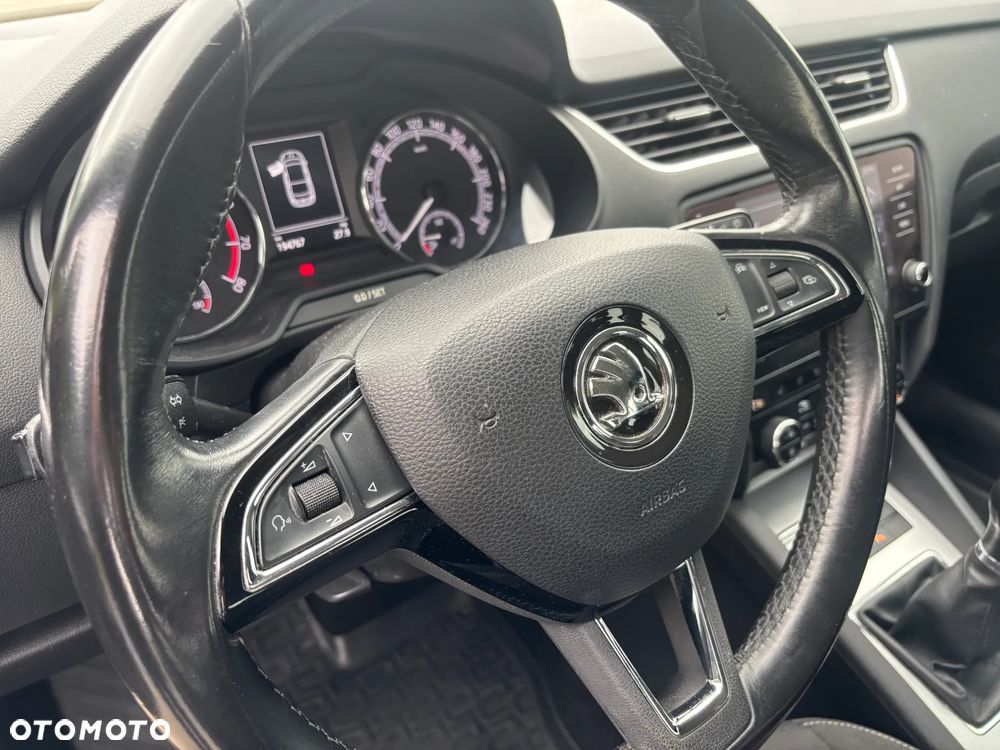 Skoda Octavia 1.5 TSI ACT Business - 20