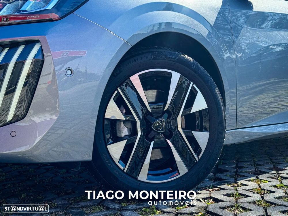 Peugeot 208 1.2 PureTech Allure - 12