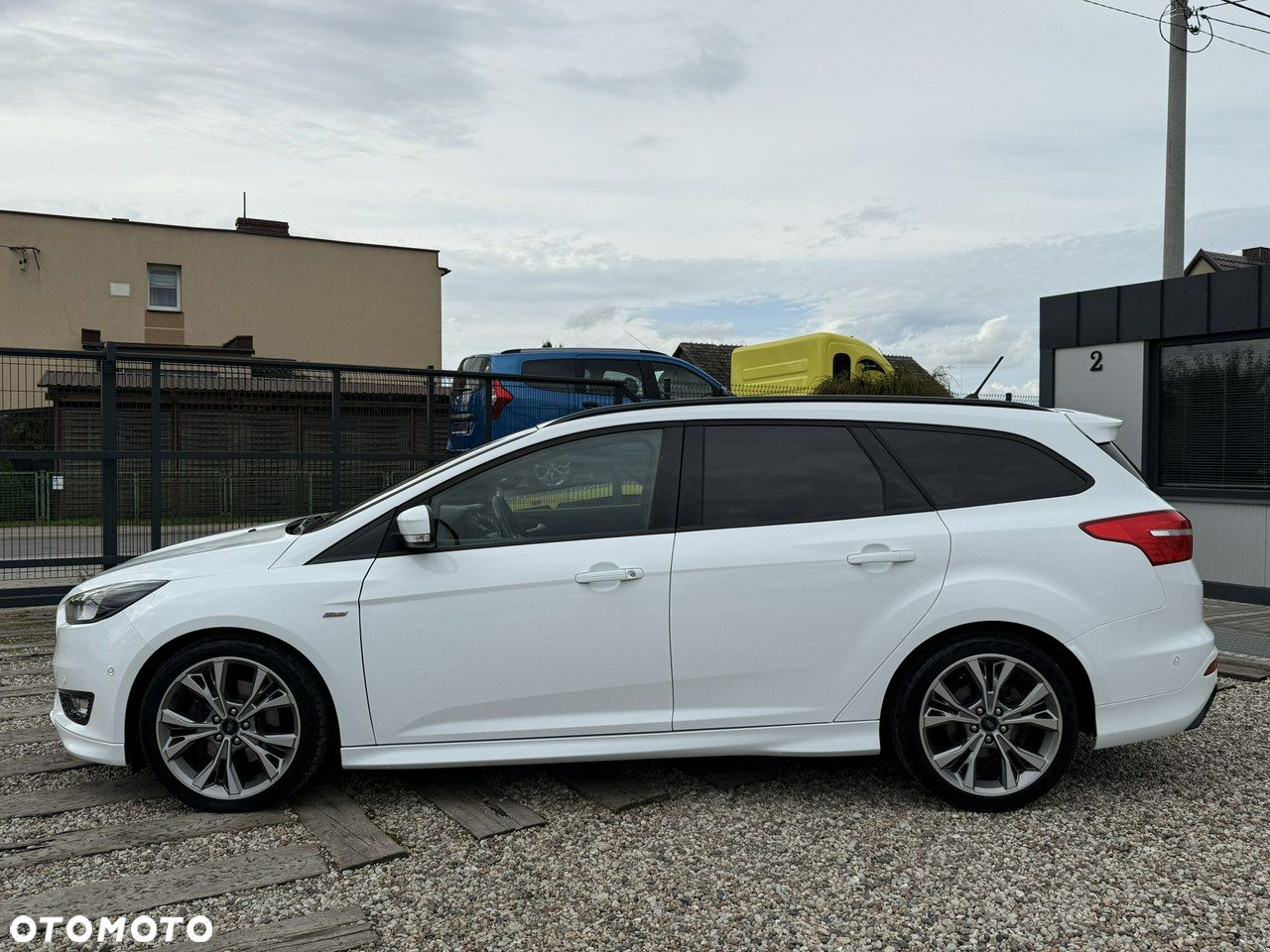 Ford Focus - 26
