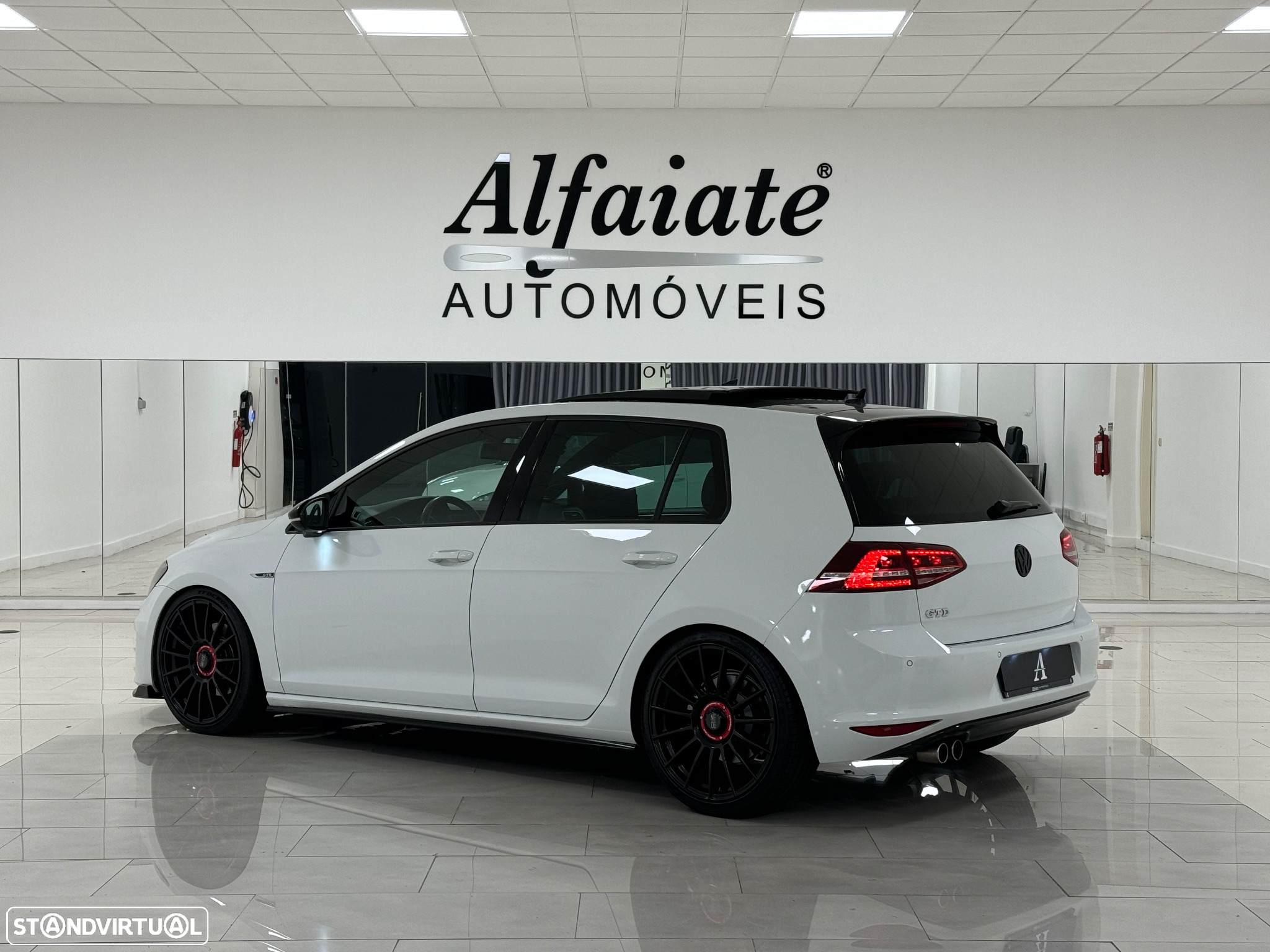 VW Golf 2.0 TDI GTD DSG - 12
