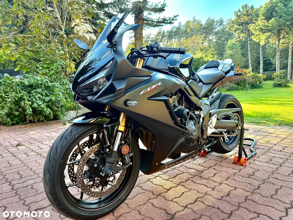 Honda CBR - 5