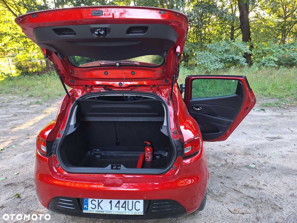 Renault Clio - 7