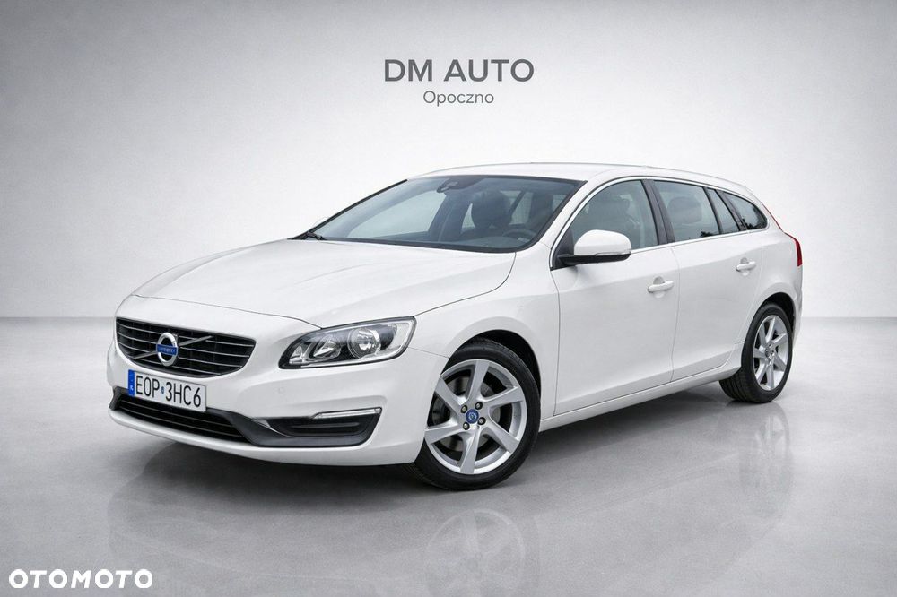 Volvo V60 D3 Geartronic Momentum - 1