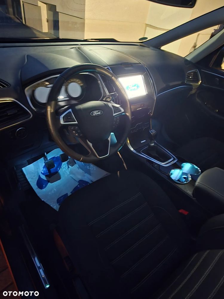 Ford Galaxy 2.0 TDCi Titanium - 8