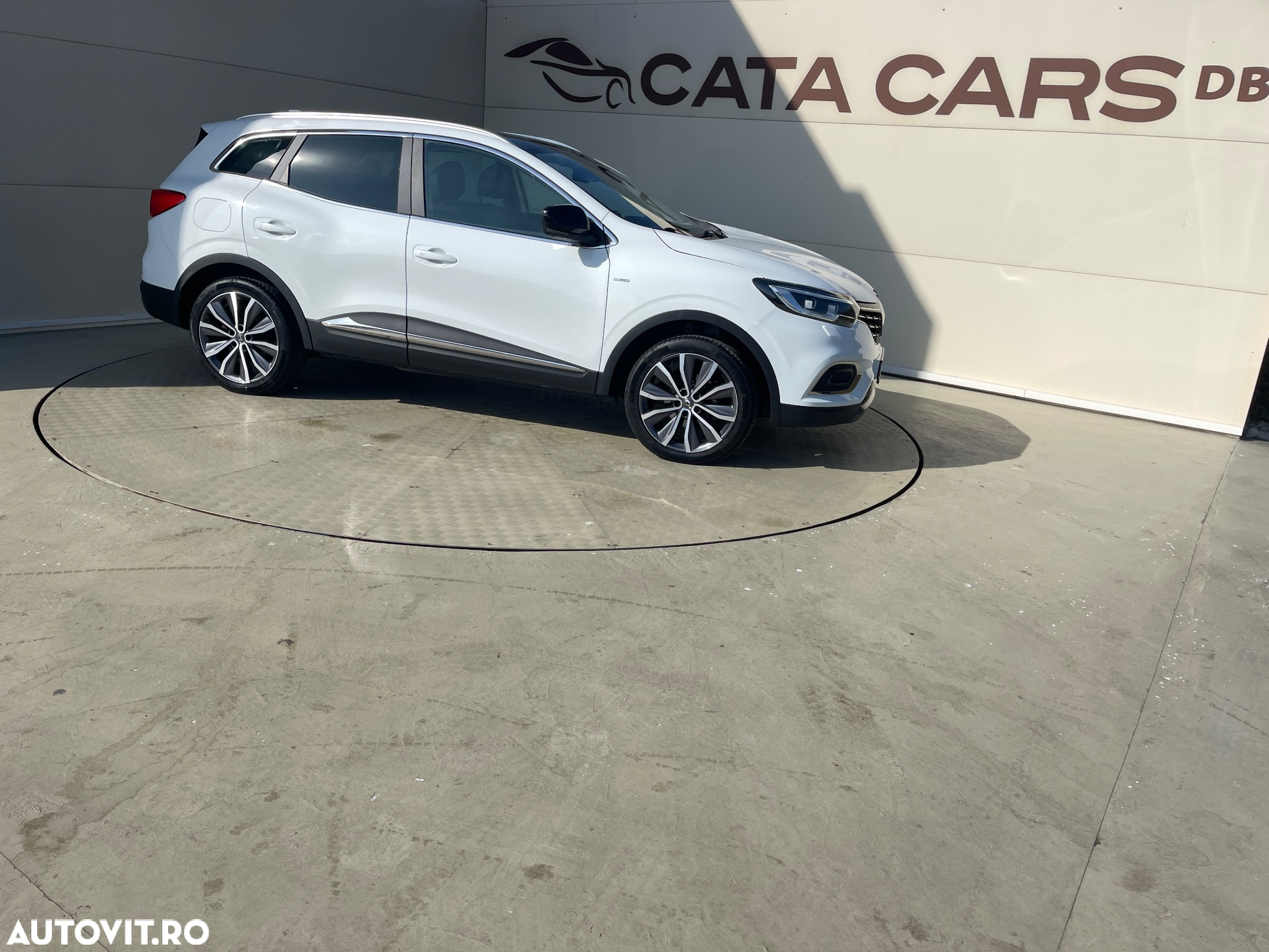 Renault Kadjar TCe EDC GPF Black Edition - 17