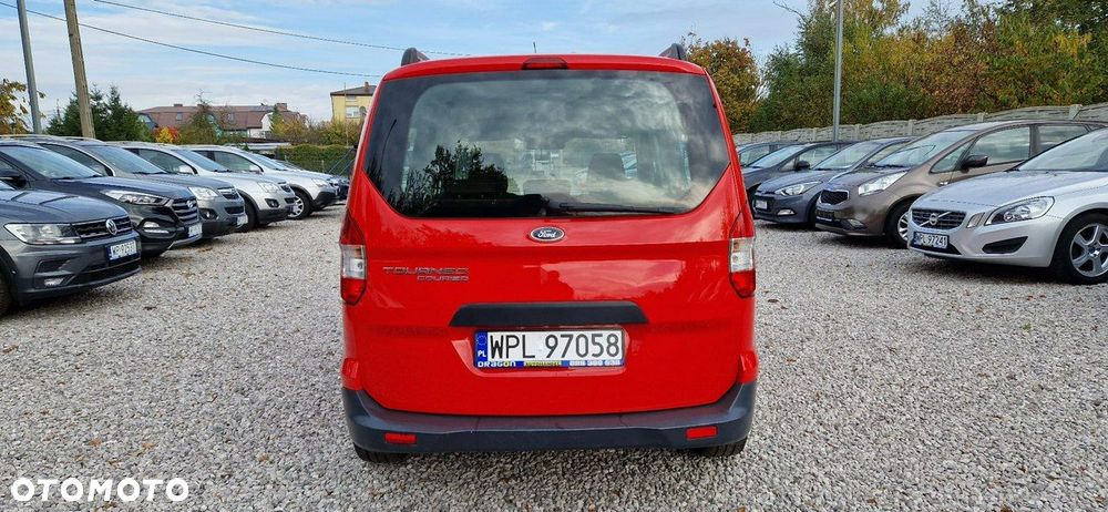 Ford Tourneo Courier - 9