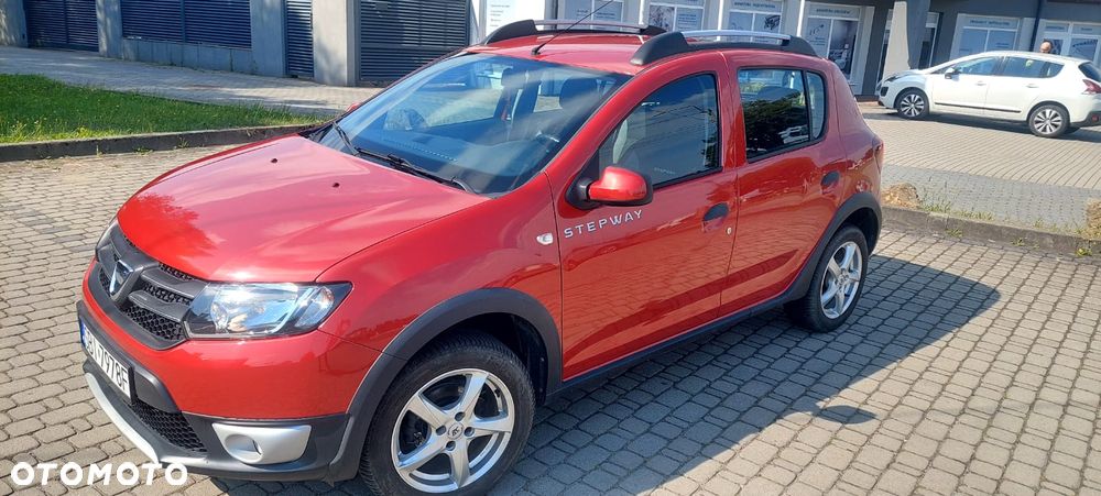 Dacia Sandero TCe 90 Celebration - 8