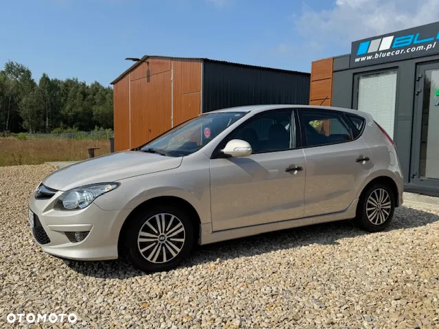 Hyundai i30 - 16