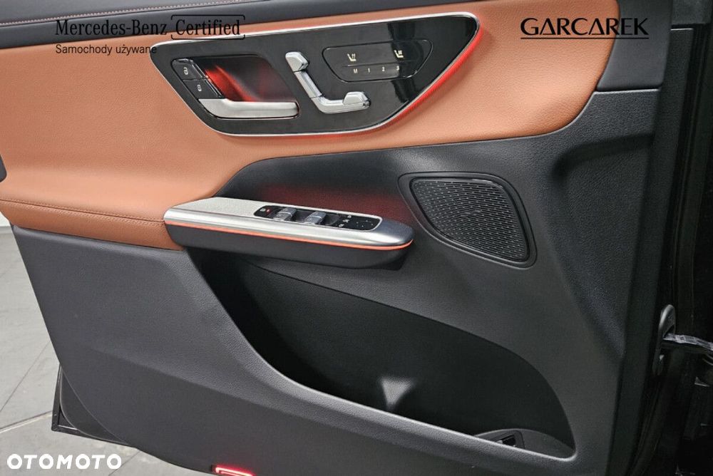 Mercedes-Benz GLC - 24