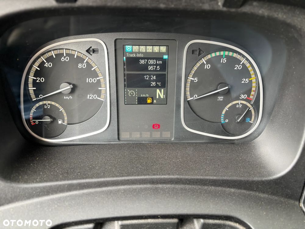Mercedes-Benz ATEGO 1327 kontener , winda, DHL, (1227, 1224 , 1524) do zabudowy na firanka, wywrotka, hakowiec, laweta , pomoc drogowa - 24