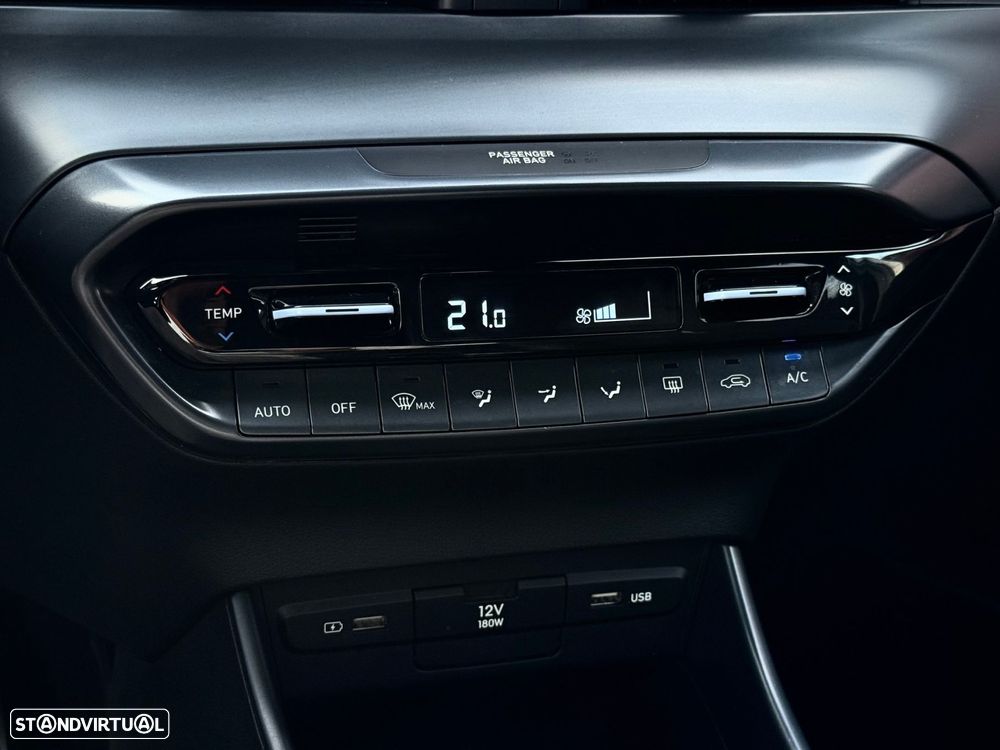 Hyundai i20 N 1.6 T-GDi Performance Pack - 22