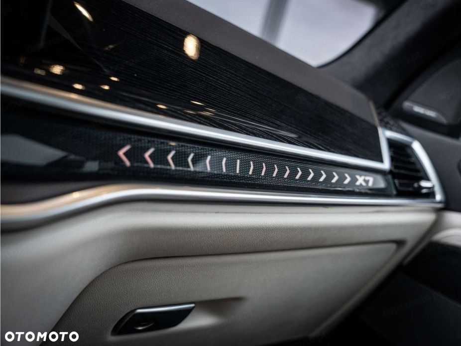 BMW X7 xDrive40d mHEV M Sport sport - 11