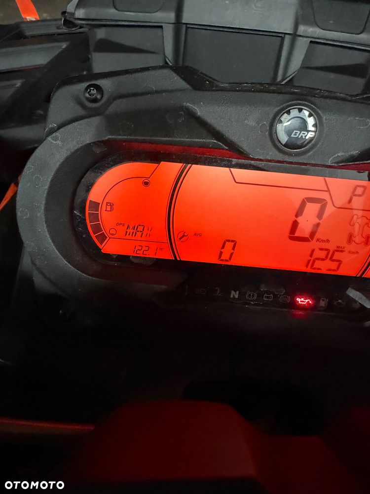 Can-Am Outlander Max - 18