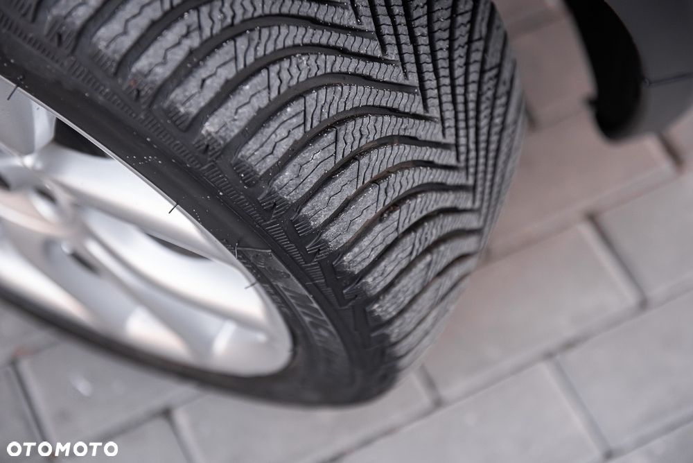 MINI Cooper Standard - 24