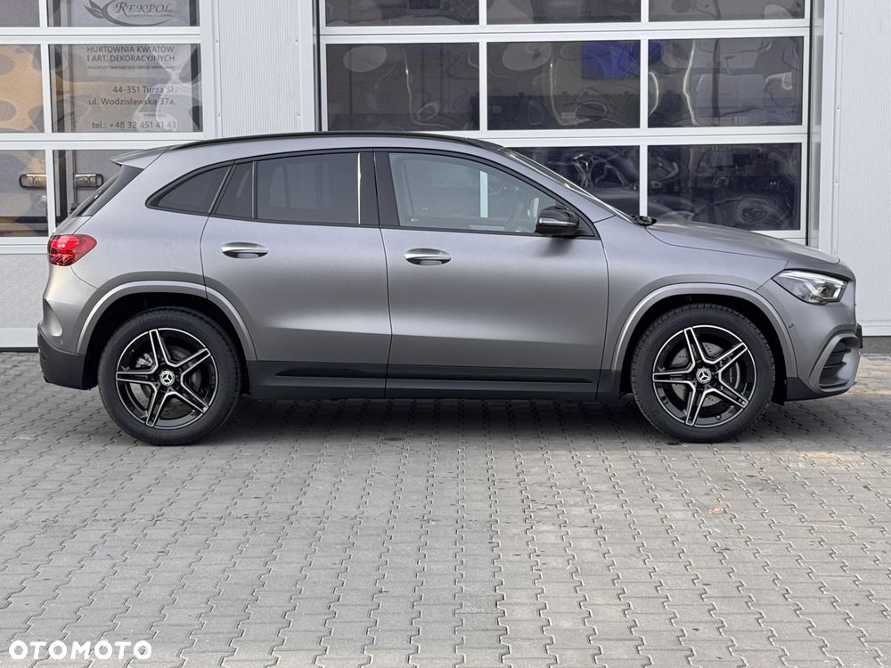 Mercedes-Benz GLA 220 mHEV 4-Matic AMG Line 8G-DCT - 7