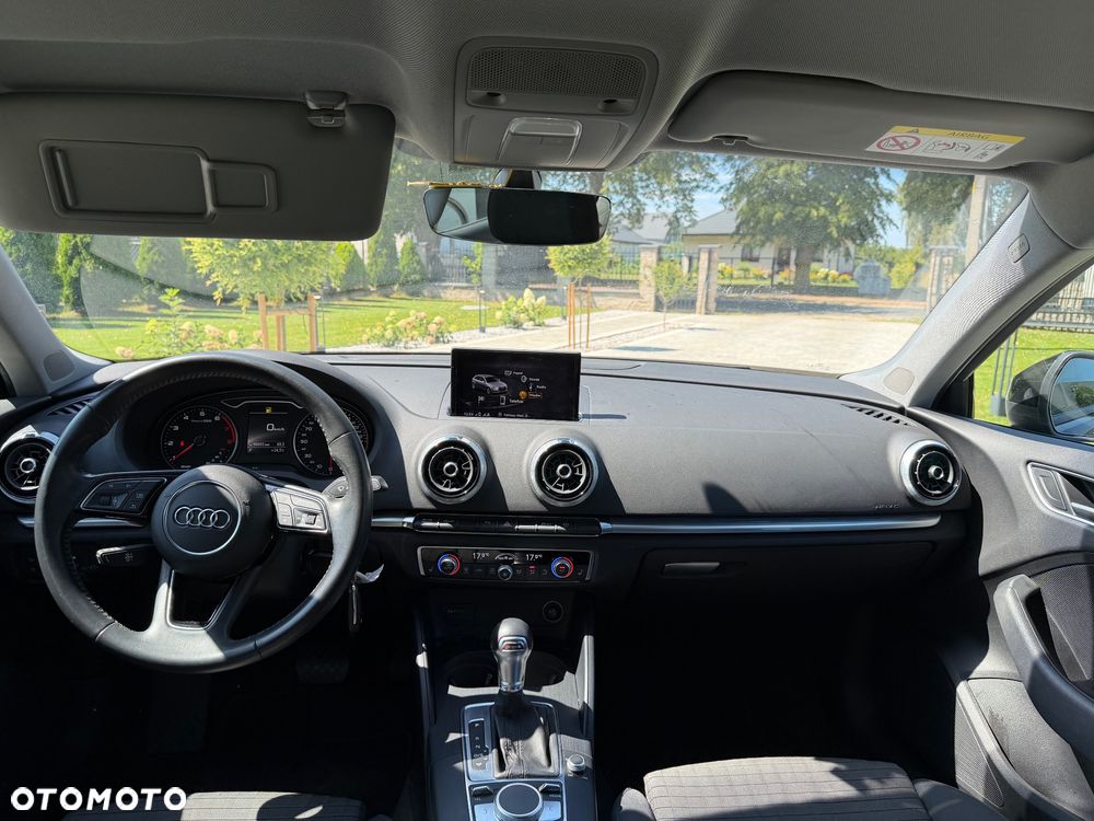 Audi A3 Sportback 35 TFSI Sport S tronic - 12