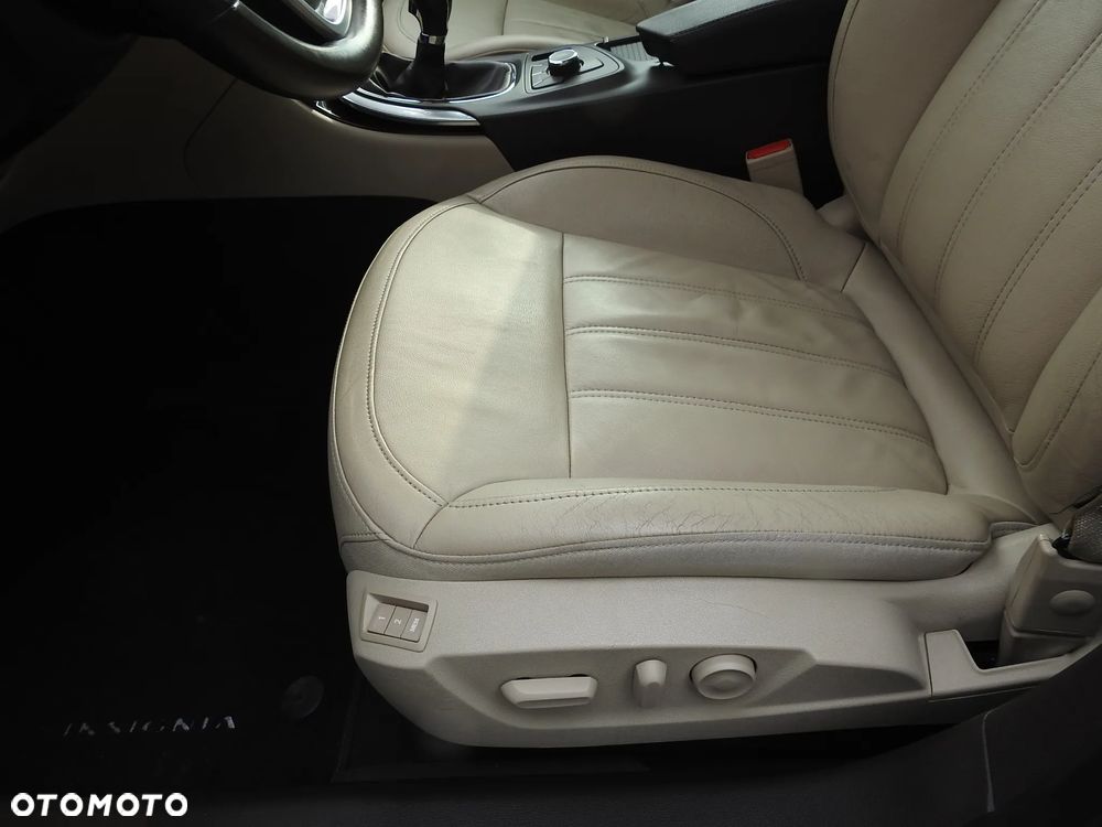 Opel Insignia 2.0 ECOTEC DI Turbo 4x4 ecoFLEX Start/Sto Business Innovation - 8