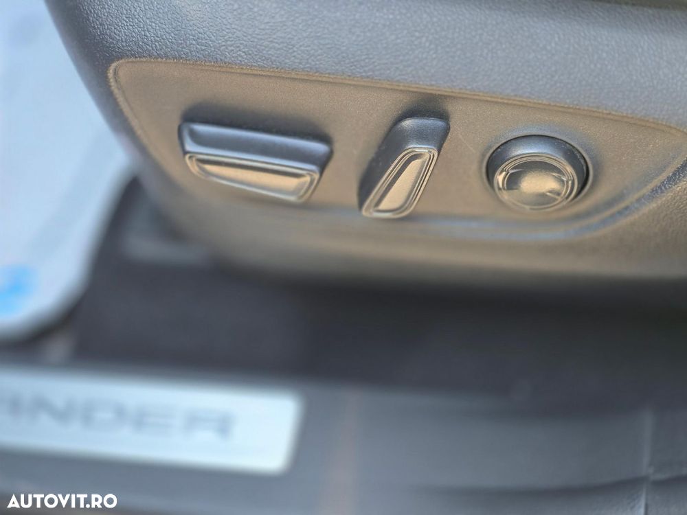 Toyota Highlander - 12