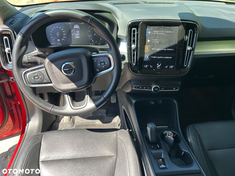 Volvo XC 40 T5 AWD Momentum - 6