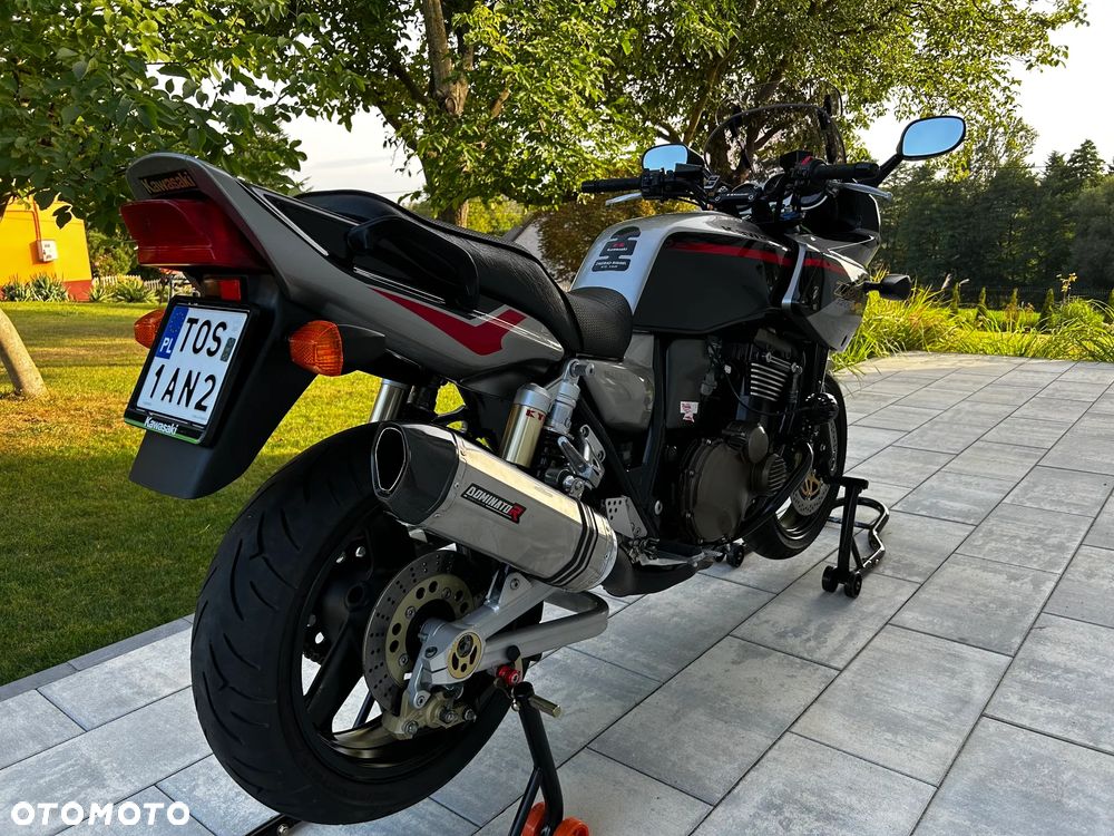 Kawasaki ZRX - 6