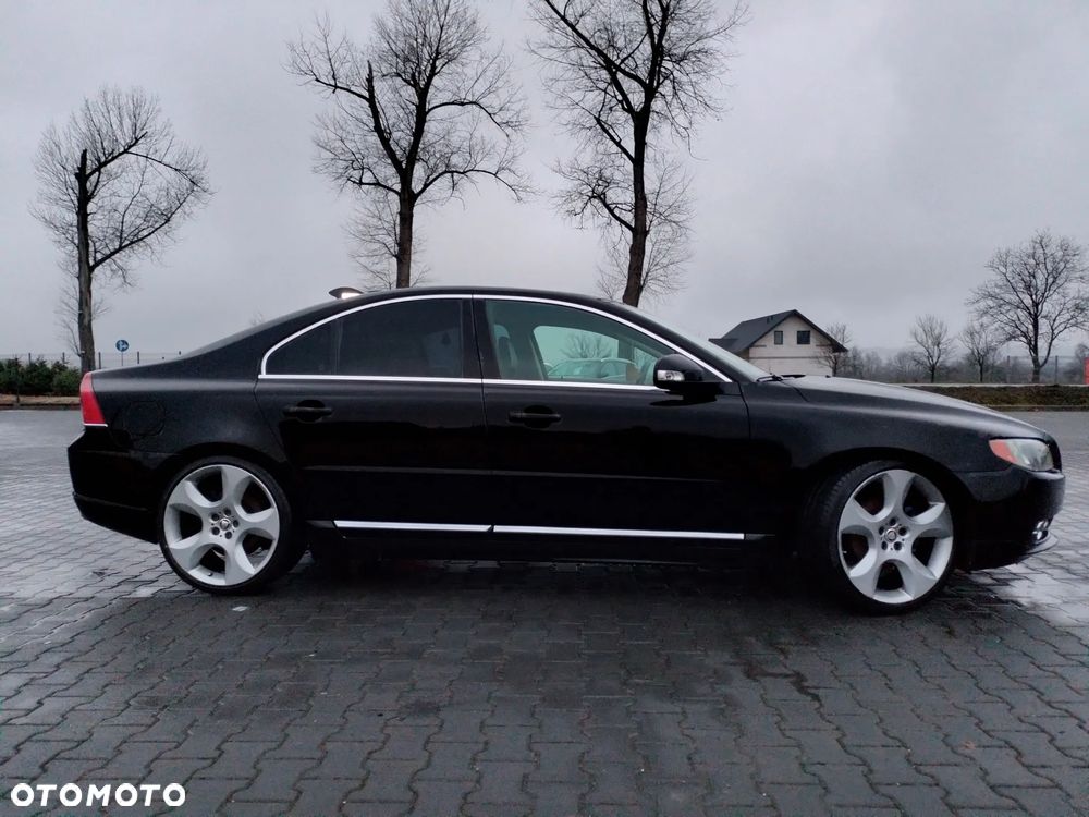 Volvo S80 2.0D Momentum - 1