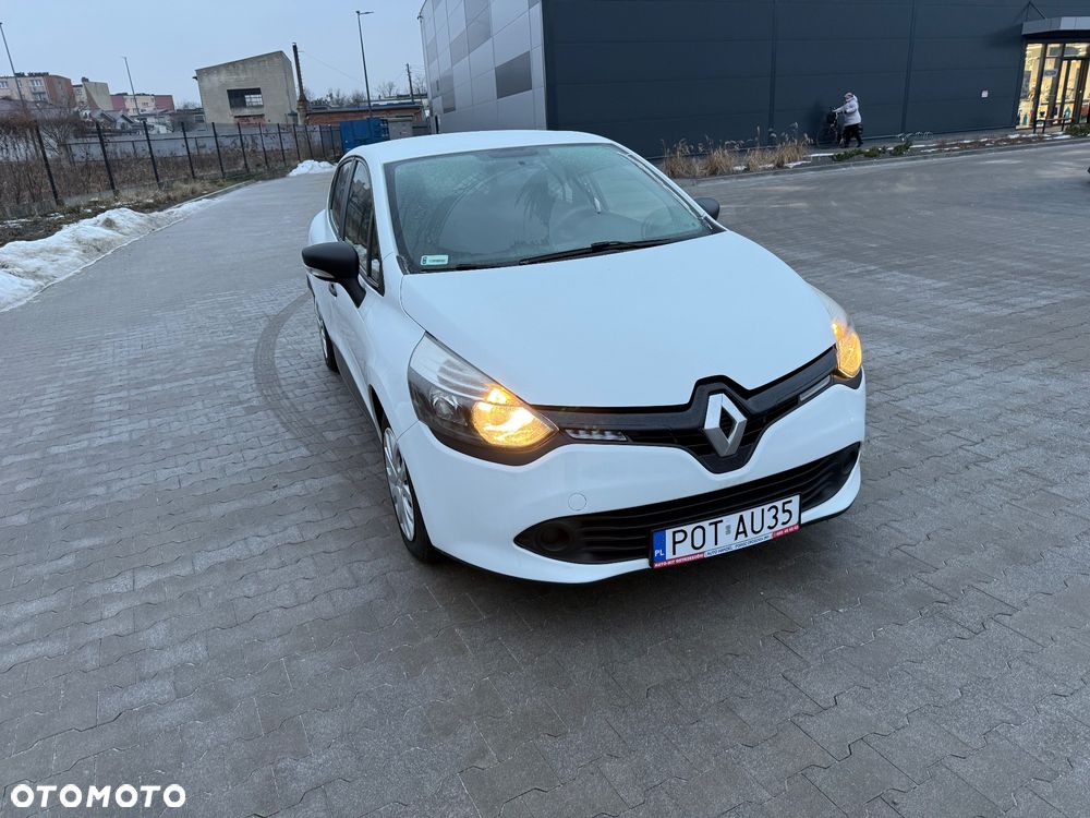 Renault Clio 1.2 16V Life - 3