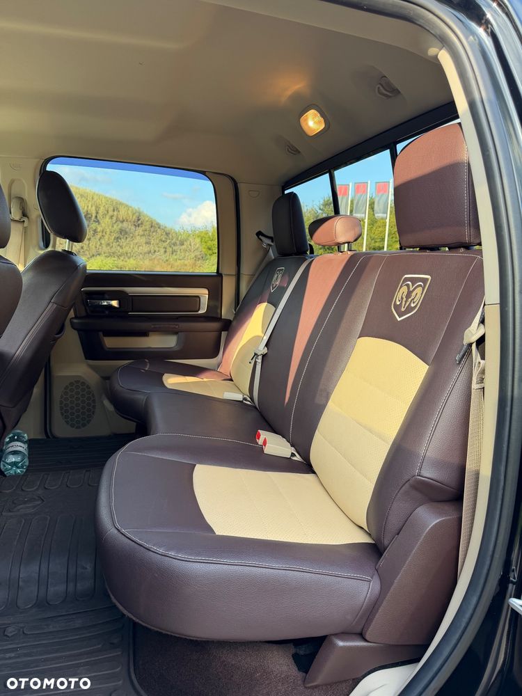 Dodge RAM 5.7 4x4 - 10