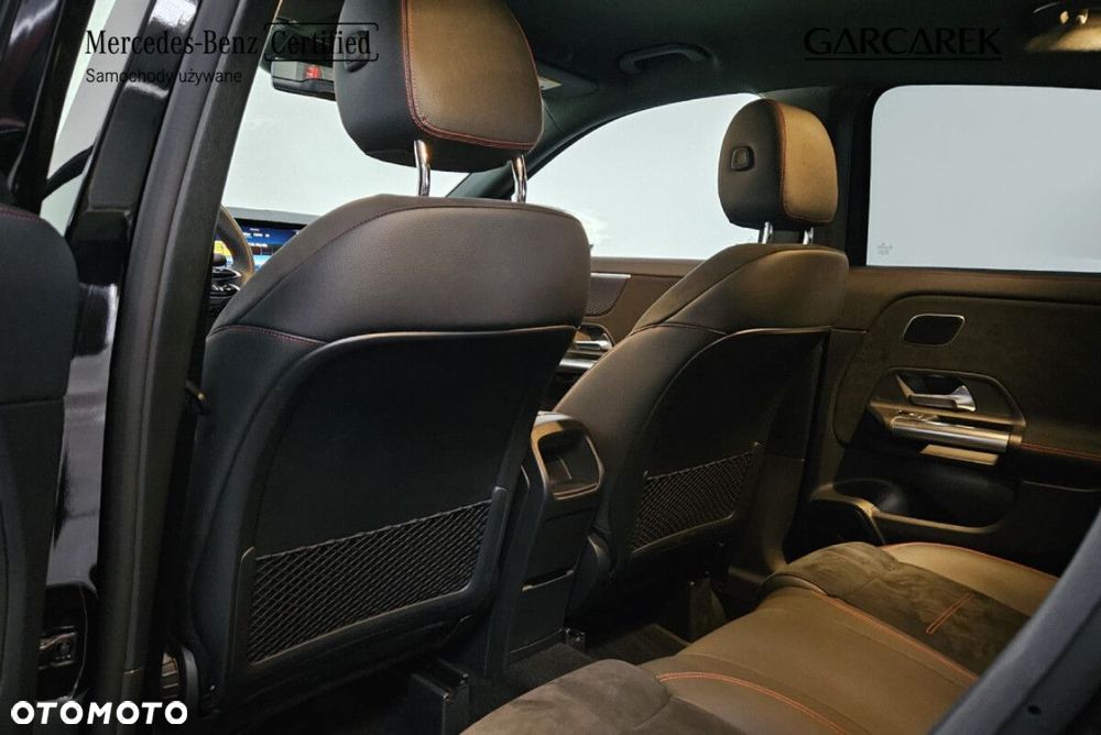 Mercedes-Benz GLA - 19