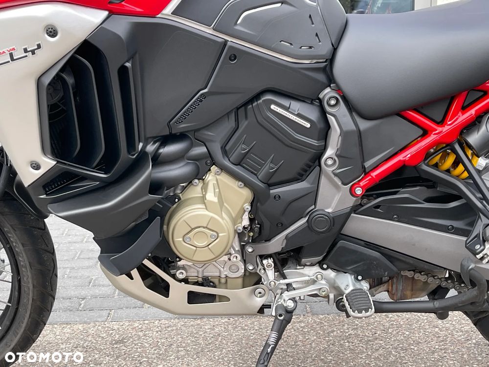 Ducati Multistrada - 11