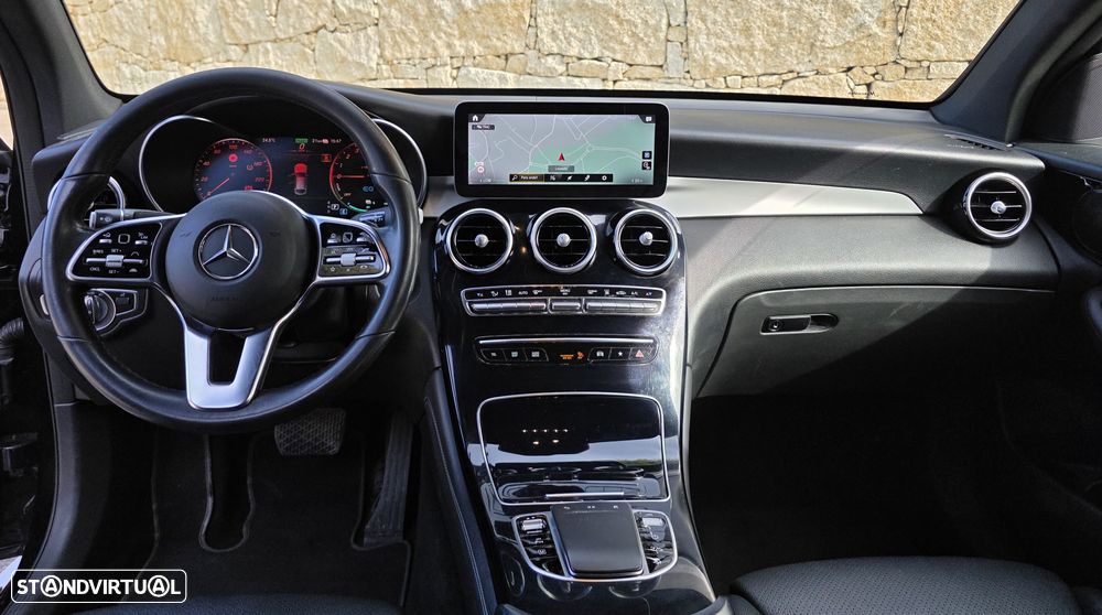 Mercedes-Benz GLC 300 e Coupé 4Matic - 21