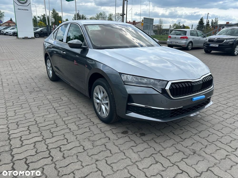 Skoda Octavia 2.0 TDI Selection DSG - 7