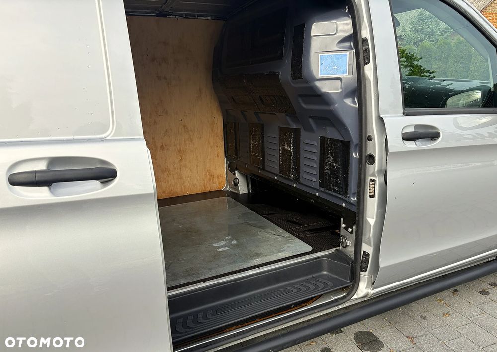 Mercedes-Benz VITO - 2