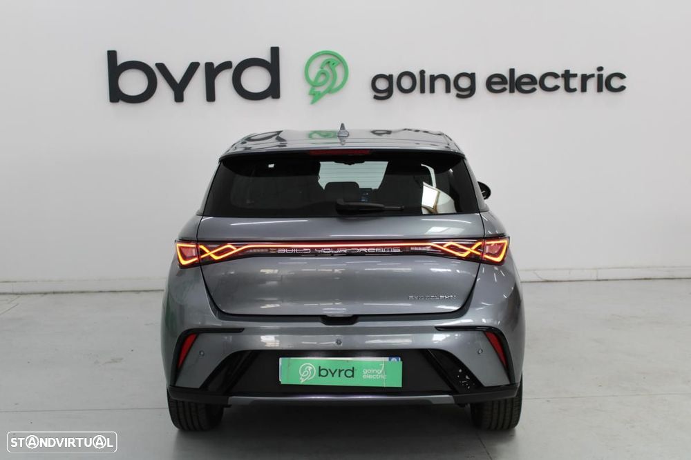 BYD Dolphin 60.4 kWh Comfort - 7
