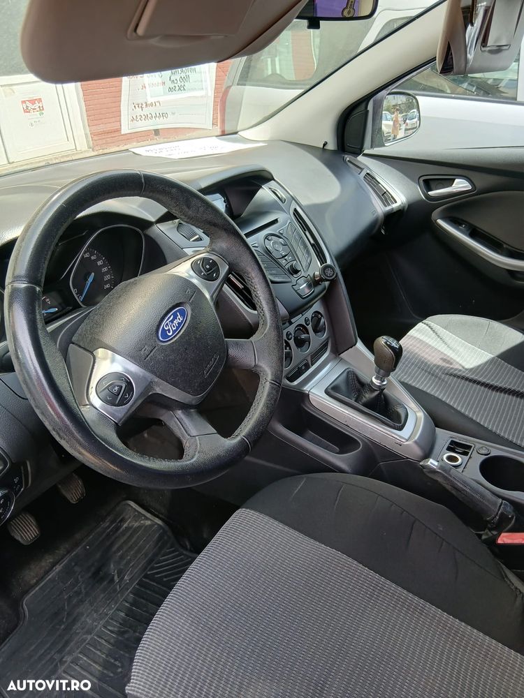 Ford Focus - 3