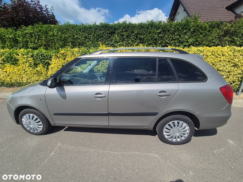 Skoda Fabia 1.4 16V Comfort - 6