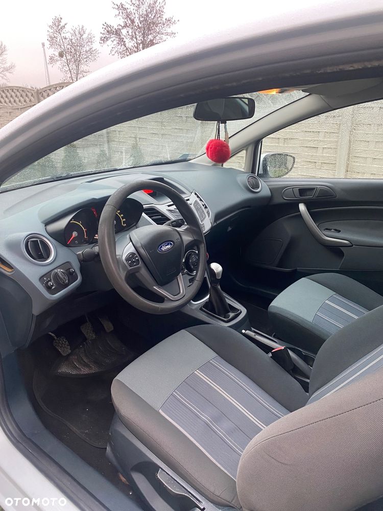 Ford Fiesta 1.25 Ambiente - 7