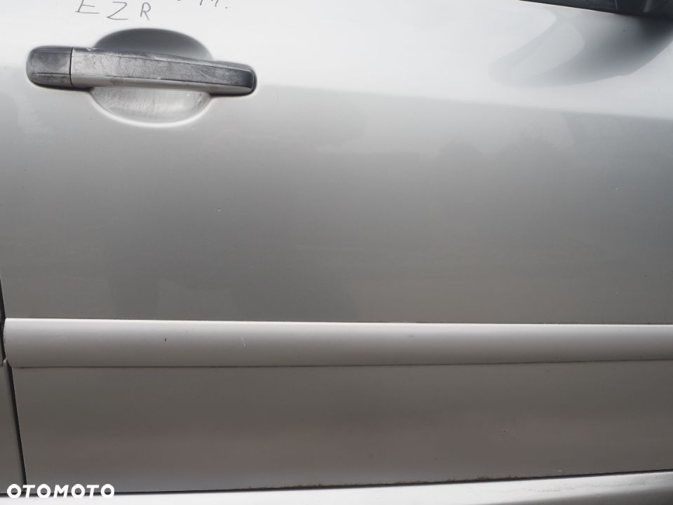Drzwi Prawe Przednie Peugeot 307 Kolor: EZR - 4