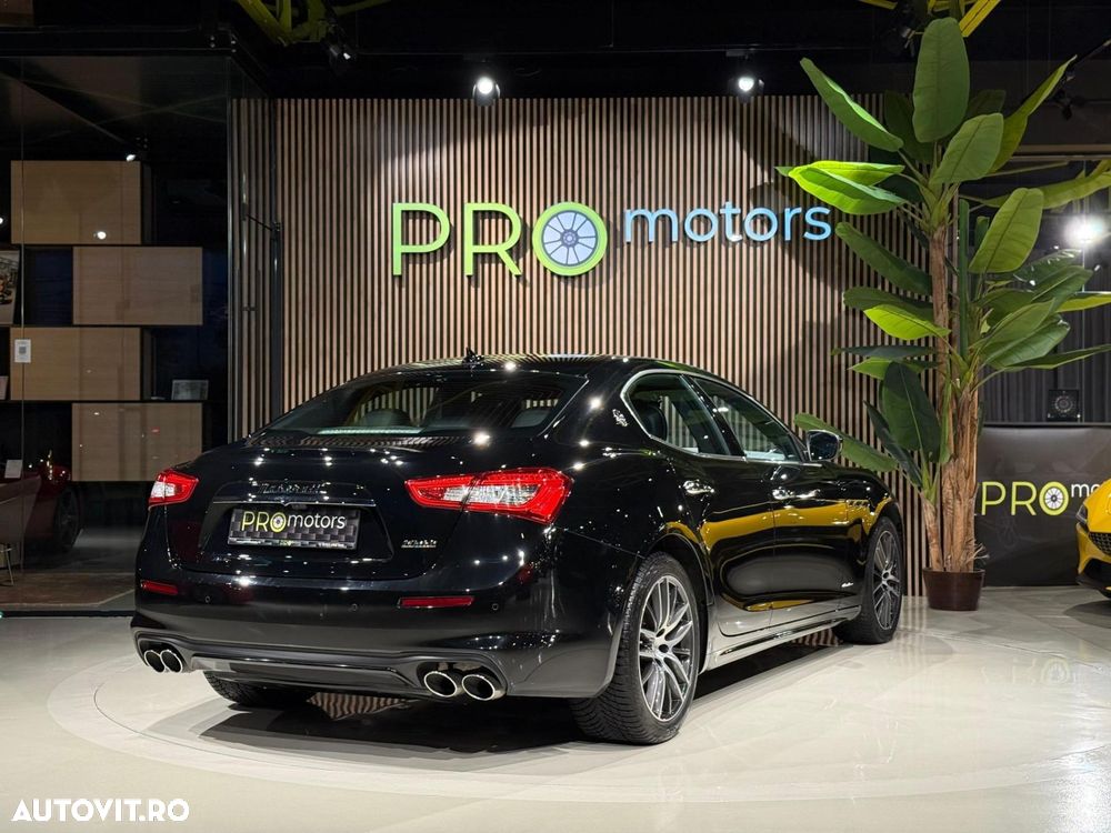 Maserati Ghibli - 14