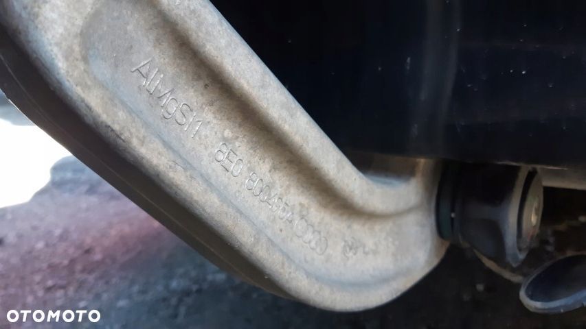 Audi A4 b6 Kombi hak - 2