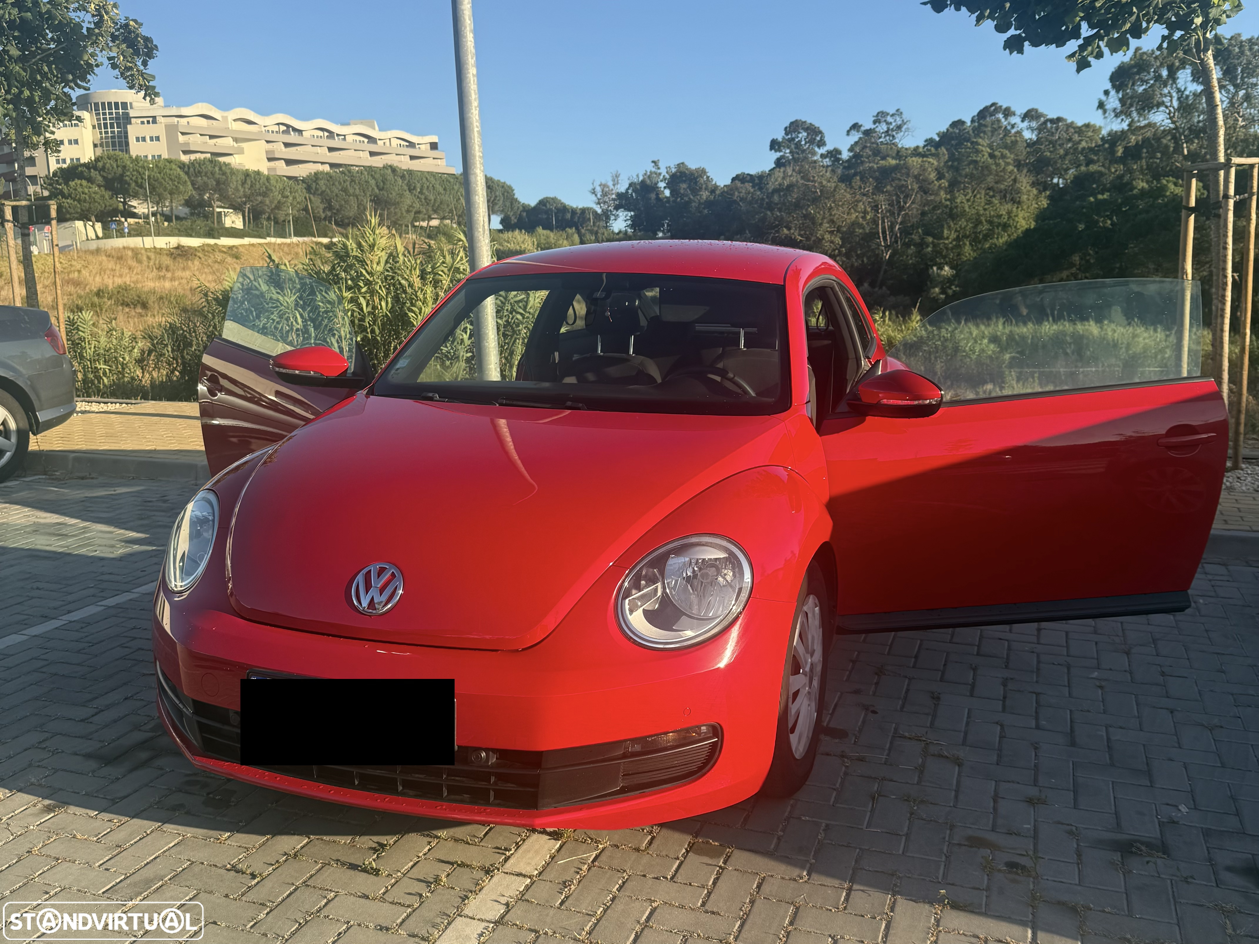 VW New Beetle 1.6 TDi Design DSG - 13