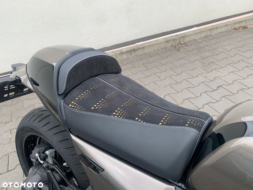 BMW R - 21