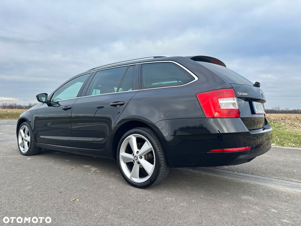Skoda Octavia 2.0 TDI DSG Drive - 6