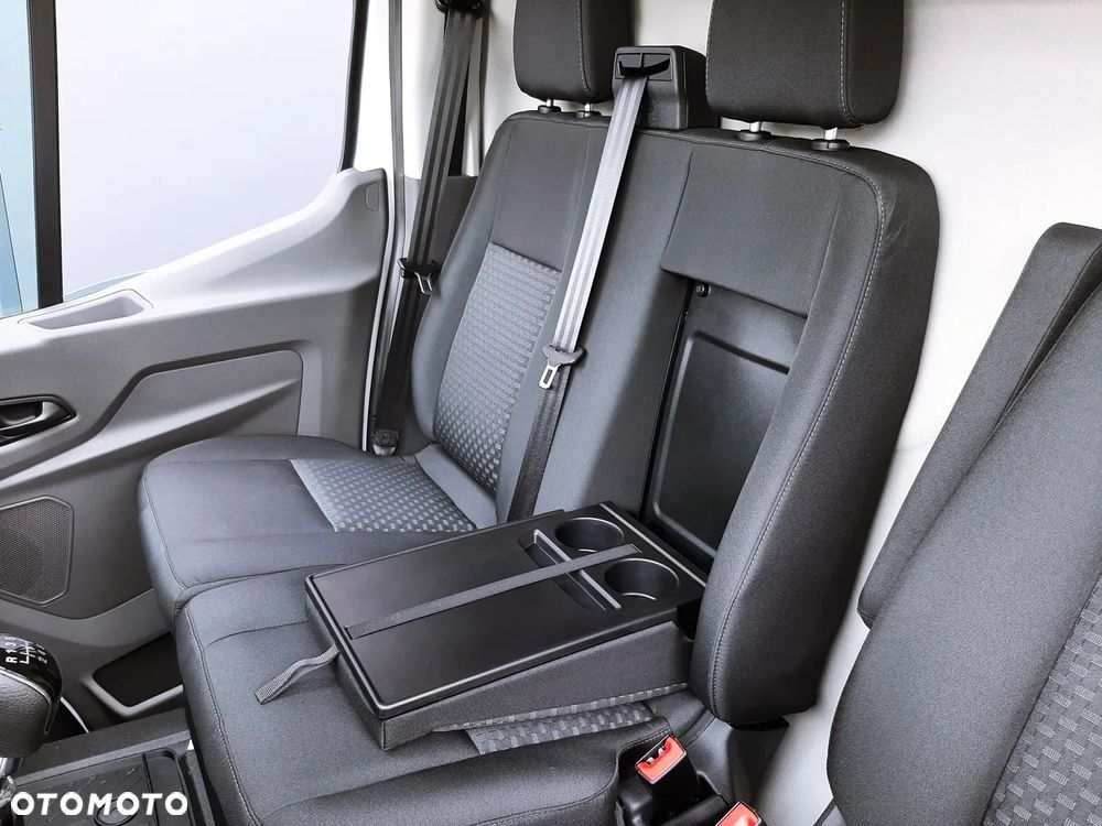 Ford Transit - 32