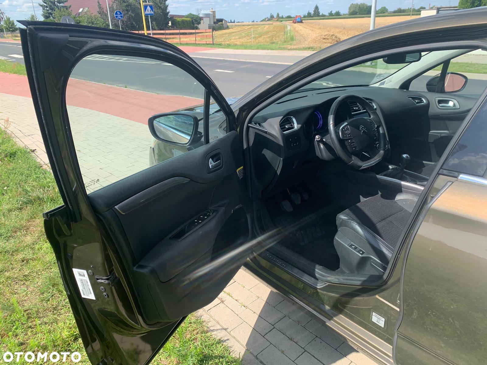 Citroën C4 1.6 HDi Exclusive - 19