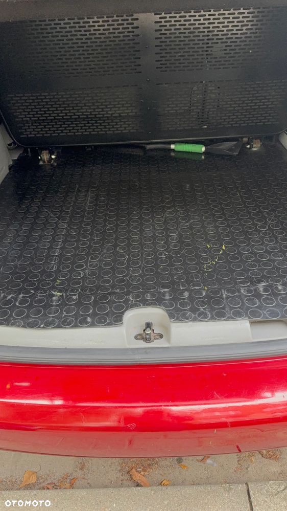 Volkswagen Caddy Life - 14