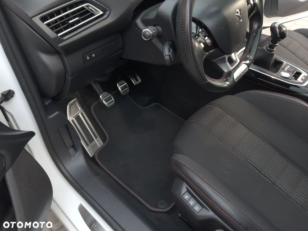 Peugeot 308 BlueHDi FAP 120 Stop&Start GT-Line Edition - 24