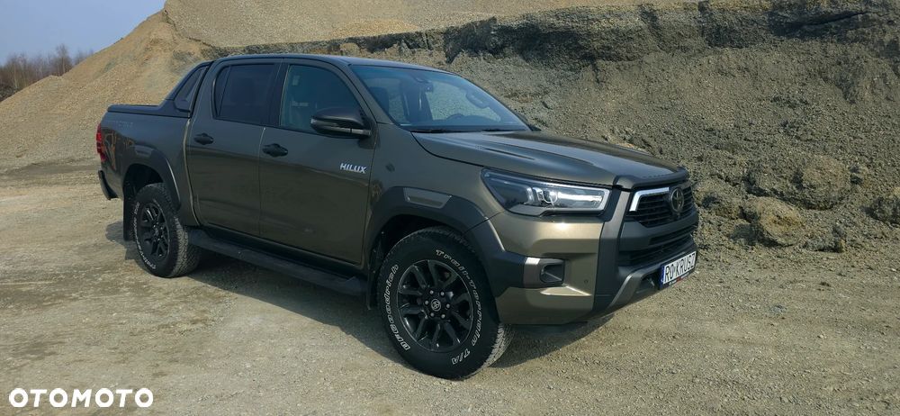 Toyota Hilux 2.8 D-4D Double Cab Invincible 4x4 - 2