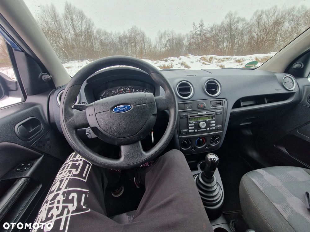 Ford Fusion - 7