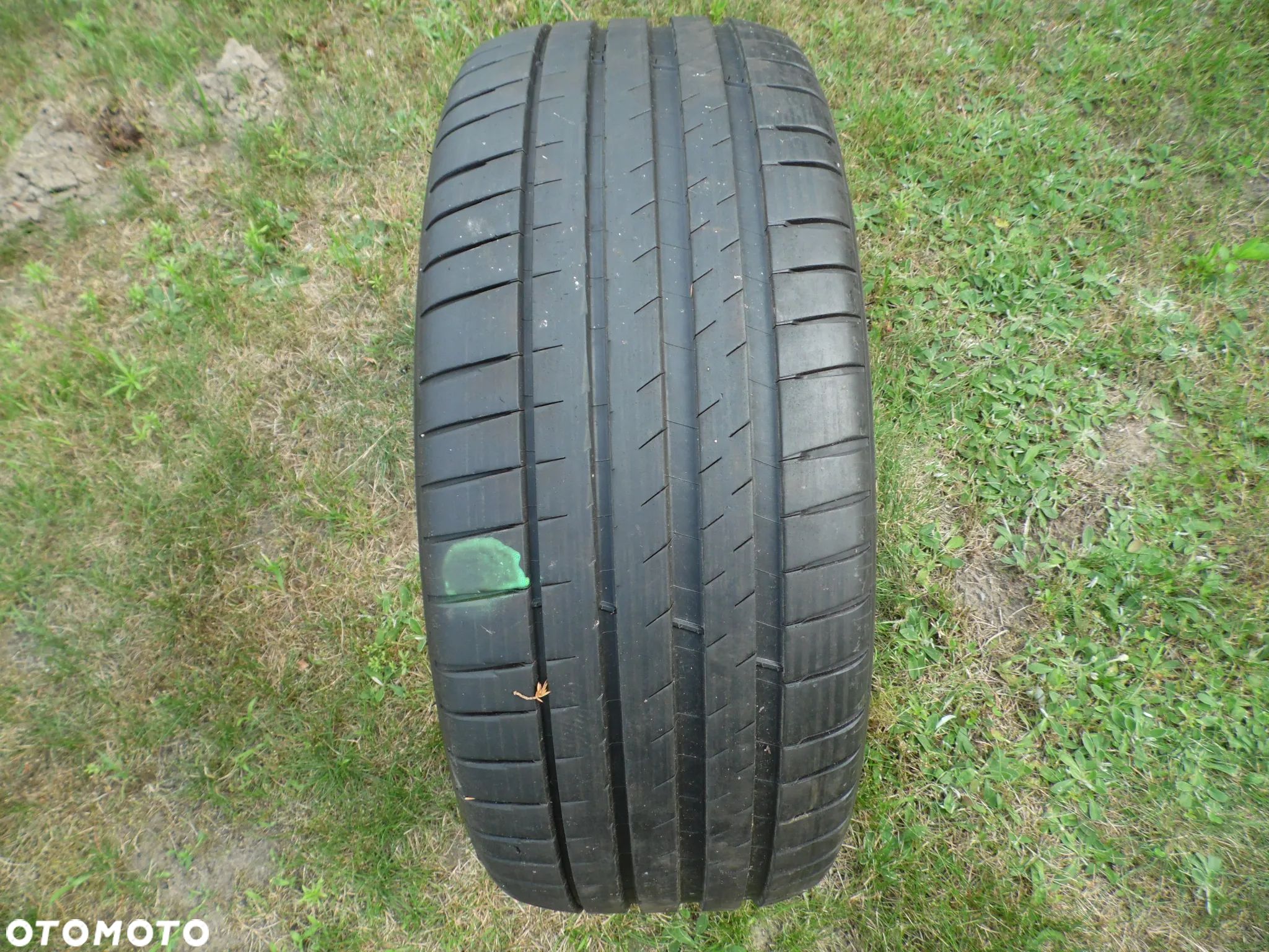 Opona Michelin Pilot Sport 4 235/45 R18 6mm 2022 - 1